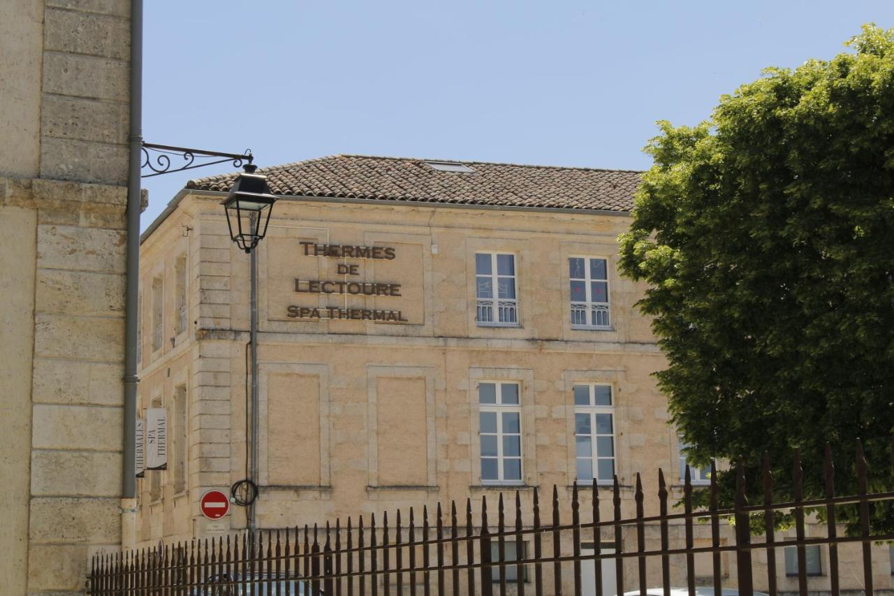 Hotel College Des Doctrinaires Lectoure Exteriér fotografie
